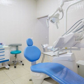 Стоматологический центр Династия СТ на проспекте Обуховской Обороны фото 2