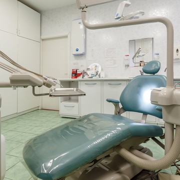 Медицинский центр стоматологи и остеопатии Анле-Дент на Удельной фото 2