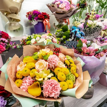 Магазин цветов Vodny Flowers 888 на улице Авангардная фото 2