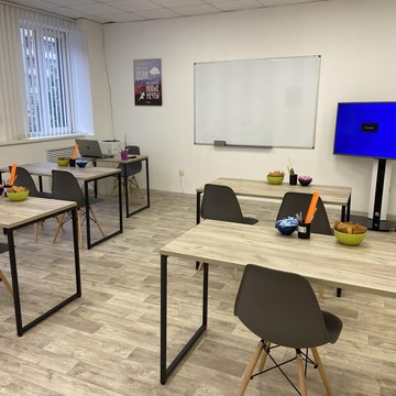 Школа подготовки к ОГЭ и ЕГЭ Studyx на Батырской улице фото 2