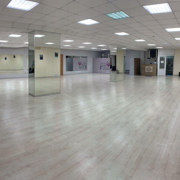 Центр танцевального спорта Дом Танца фото 1