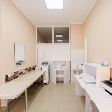 Медицинская клиника врачей Князьковых на Крымской улице в Мирном фото 2