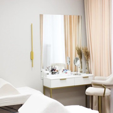 Салон бровей и ресниц Pati Beauty на улице Большие Каменщики фото 2