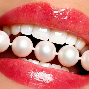Студия косметического отбеливания зубов White &amp; Smile фото 3