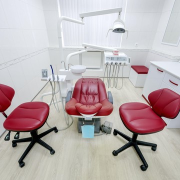Стоматологическая клиника Ваш стоматолог фото 3