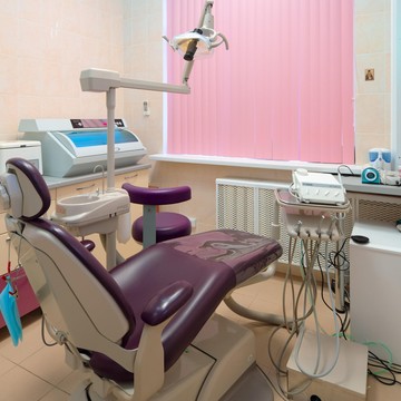 Стоматологическая клиника Академия улыбки на улице Генерала Лизюкова фото 1