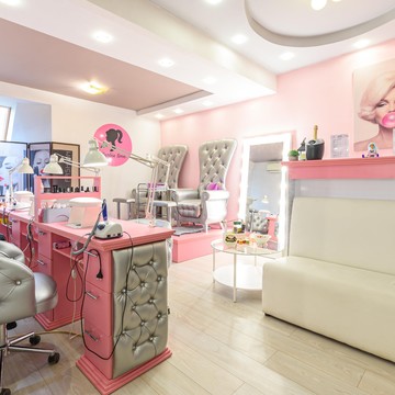 Салон красоты Barbie Time на улице Гурьева фото 1