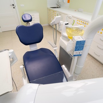 Стоматологическая клиника ФэмилиДент фото 2