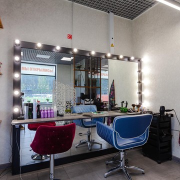 Салон красоты Barber &amp; Barbie на Саларьевской улице фото 2