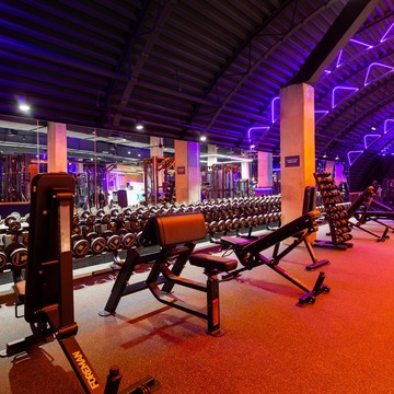 Фитнес-клуб DDX Fitness на метро Шаболовская фото 1