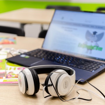 Клуб английского языка EnglishCom для детей и взрослых фото 1