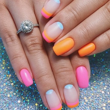 Студия маникюра Twins Nails на метро Новоясеневская фото 1