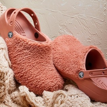 Обувной магазин Crocs в ТЦ Калейдоскоп фото 3