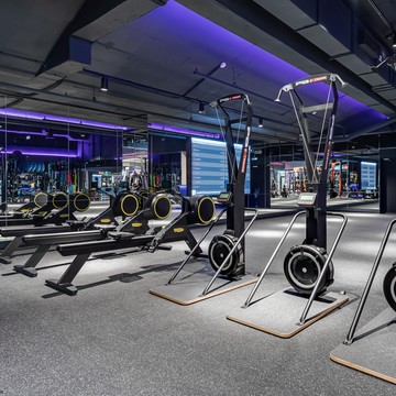 Фитнес-клуб DDX Fitness Ростов Галерея Парк фото 1
