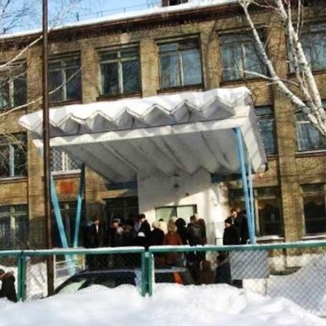 Средняя общеобразовательная школа №158 в Калининском районе фото 1