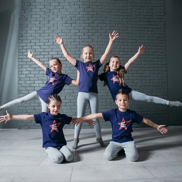 Детская танцевальная школа Чемпионика. Танцы на Московском проспекте фото 1