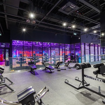 Фитнес-клуб DDX Fitness БИРЮСИНКА на Булатниковской улице фото 1