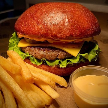 Eaty Prime Burgers фото 1