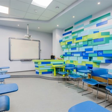 UFirst Проспект Большевиков фото 1