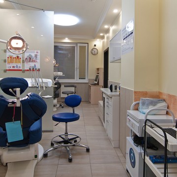 Стоматологическая клиника VivaDent на Октябрьском поле фото 3