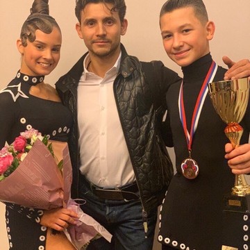 Танцевальная студия Лидер в Фрунзенском районе фото 2