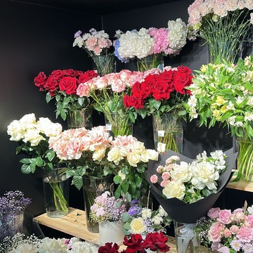 Студия цветов Fmart by flowwow X Stavropolskaya фото 3