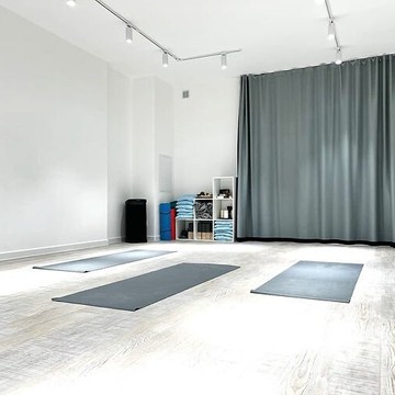 Студия йоги UPLIFE YOGA фото 1