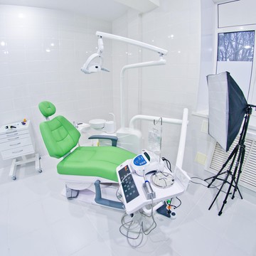 Стоматологическая клиника доктора Жакова на Петербургском шоссе фото 3