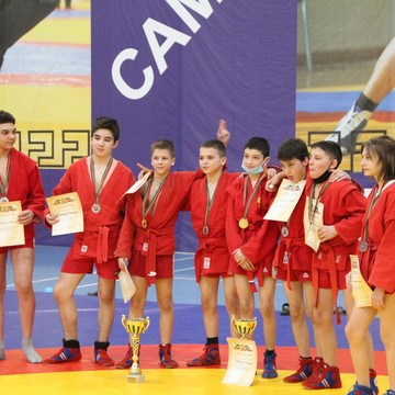 Клуб спортивных единоборств Юность Москвы фото 1