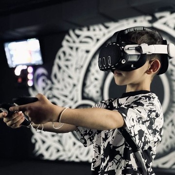 Клуб виртуальной реальности escape. VR на улице ​Коммунаров фото 1
