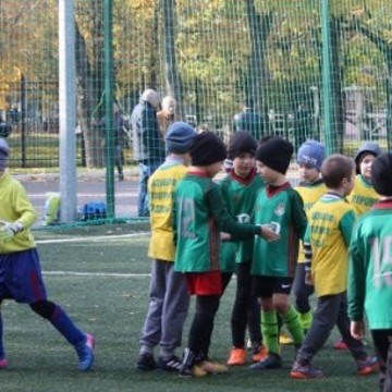 Детская футбольная школа Перовец на Кунцевской улице фото 2