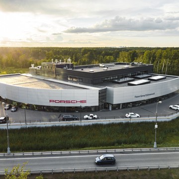 Автосалон Порше Центр Рублевский фото 1