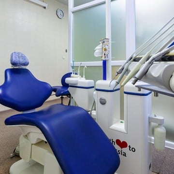 Стоматологическая клиника Ваш доктор фото 1