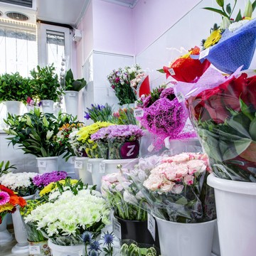 Салон цветов Цветы и подарки в Ферганском проезде фото 1