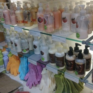 Магазин косметики для тела the Body Shop на Лиговском проспекте фото 1