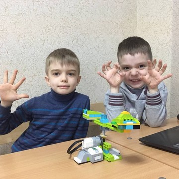 Школа программирования и робототехники для детей Пиксель на Кировоградской улице фото 3