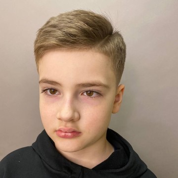 Федеральная сеть салонов красоты ЦирюльникЪ фото 2