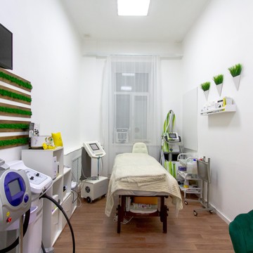 Студия коррекции фигуры и косметологии Slim room фото 1