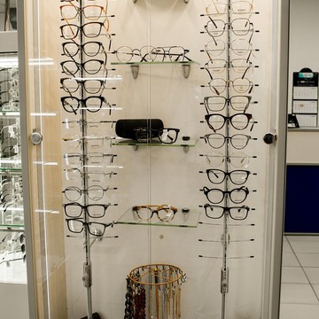 Салон Мир оптики на улице Зорге фото 1