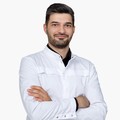 Фотография специалиста Тадж Артур