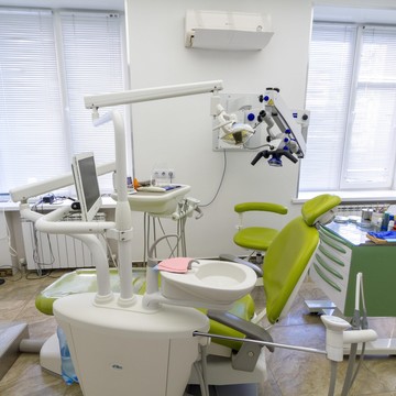 Стоматологический центр на Тельмана фото 1