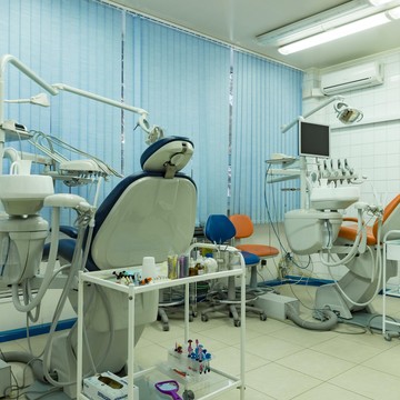 Стоматологическая клиника Кармэн-Мед фото 1