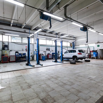 Автоцентр РУС-АВТОДОМ фото 2