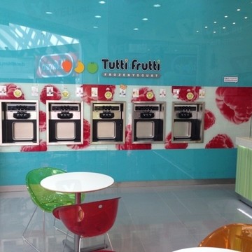 Tutti Frutti Frozen Yogurt на Южном шоссе фото 1