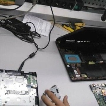 Сервисный центр Recom на бульваре Менделеева фото 1