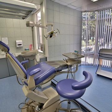 Стоматологический центр Стомакс на Московской фото 2