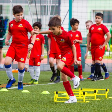 Спортивная секция Школа мяча на улице Усачёва фото 3