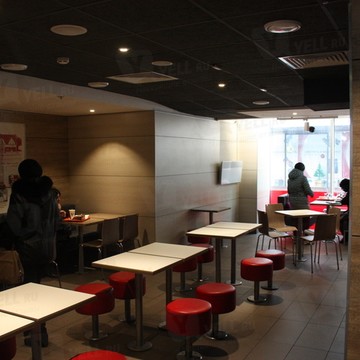 Ресторан быстрого питания KFC на площали Сокольническая фото 1
