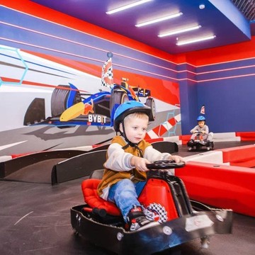 Картинг Crazy Cart в ТЦ Columbus фото 1