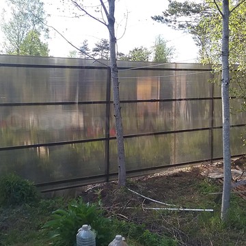 Забор из поликарбоната в деревне Васкелово